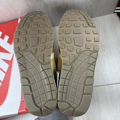 Nike Air Max 1 ‘87 Trainers Wheat Flax Size UK8.5 FZ3598-2994