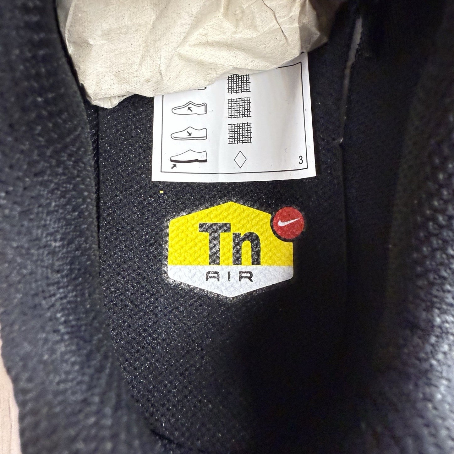 Nike Air Max Plus TN Trainers Black Moss Size UK5.5 DM0032-01014