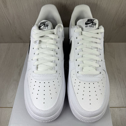 Nike Air Force 1 Low Trainers Pebbled White Black Size UK8 CT2302-10010