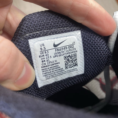 Nike TN Air Max Plus Trainers Pure Platinum Black Red Size UK8.5 FN6949-0029