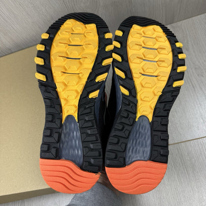 New Balance 410v7 Trainers Black Navy Orange Size UK8 MT410CK711