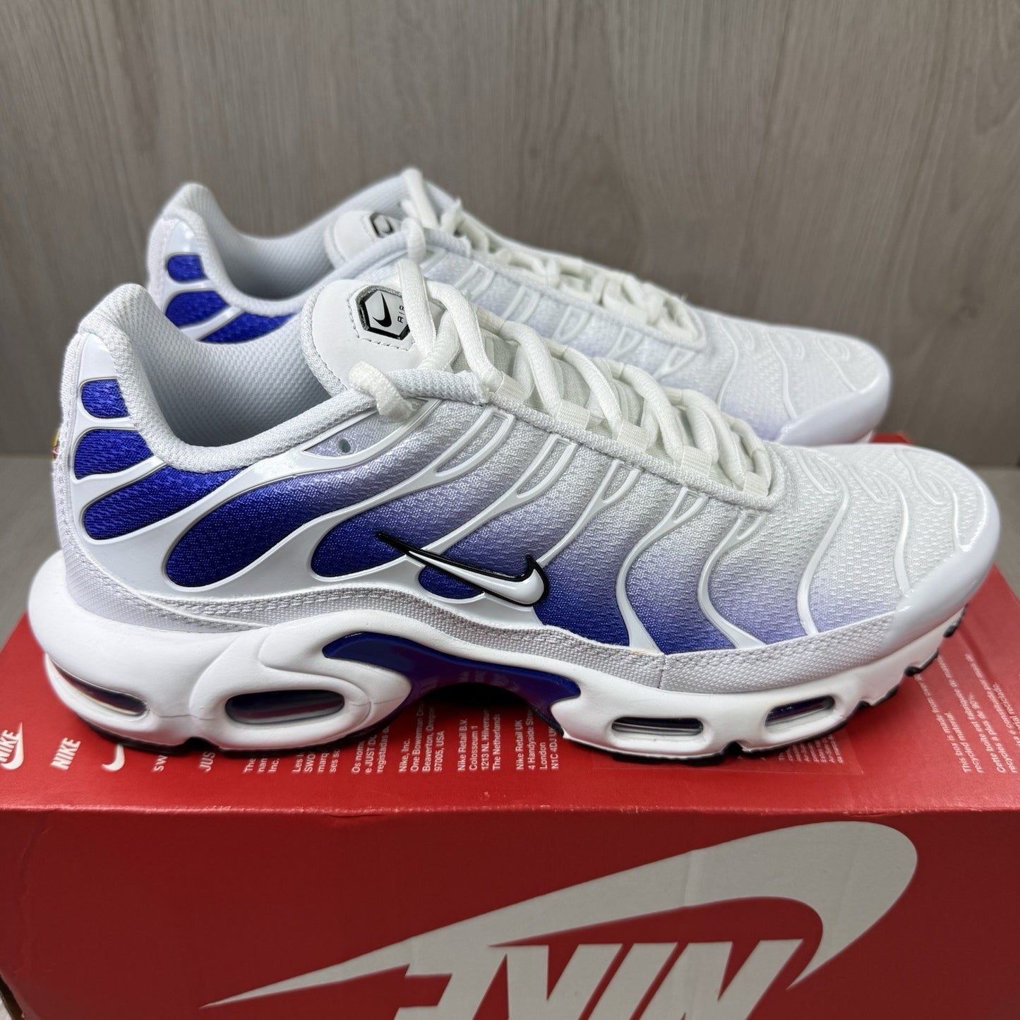 Nike TN Air Max Plus Trainers White Wild Grape Size UK6 DM0032 1059