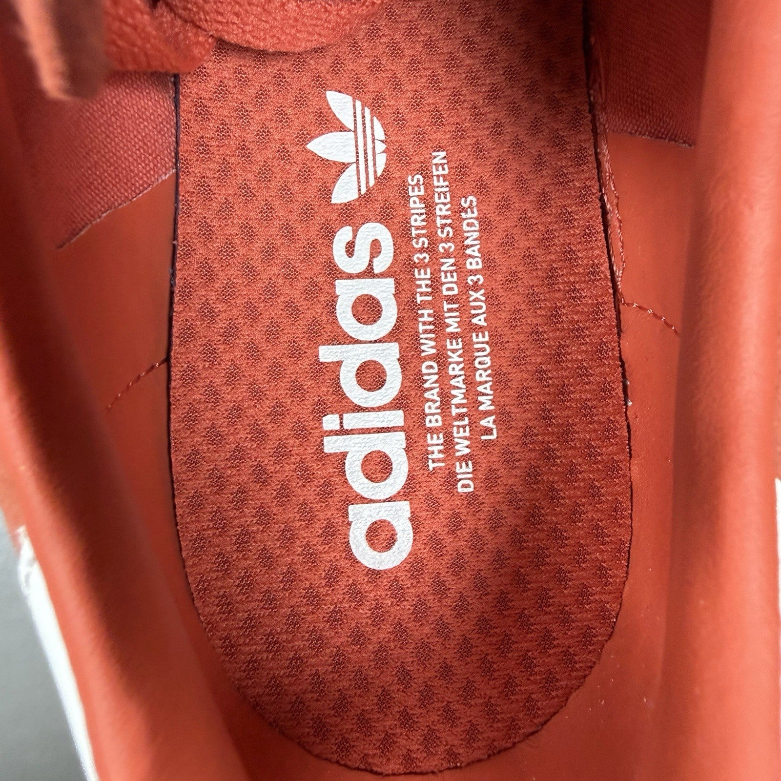 Adidas Campus Trainers Trace Scarlet White Size UK6 DB098412