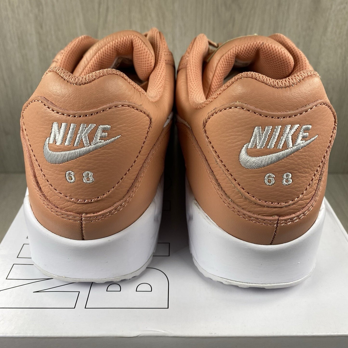 Nike Air Max 90 Trainers Peach Orange White Size UK10 D07430-9003