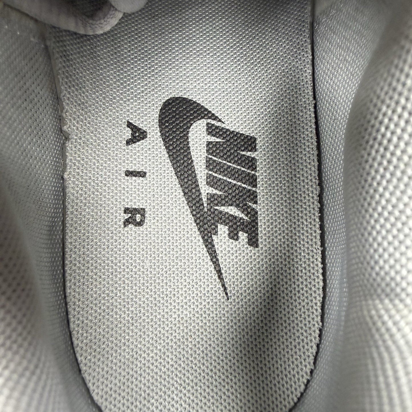 Nike Air Max Plus TN Trainers Wolf Grey Black Size UK6.5 852630-0216