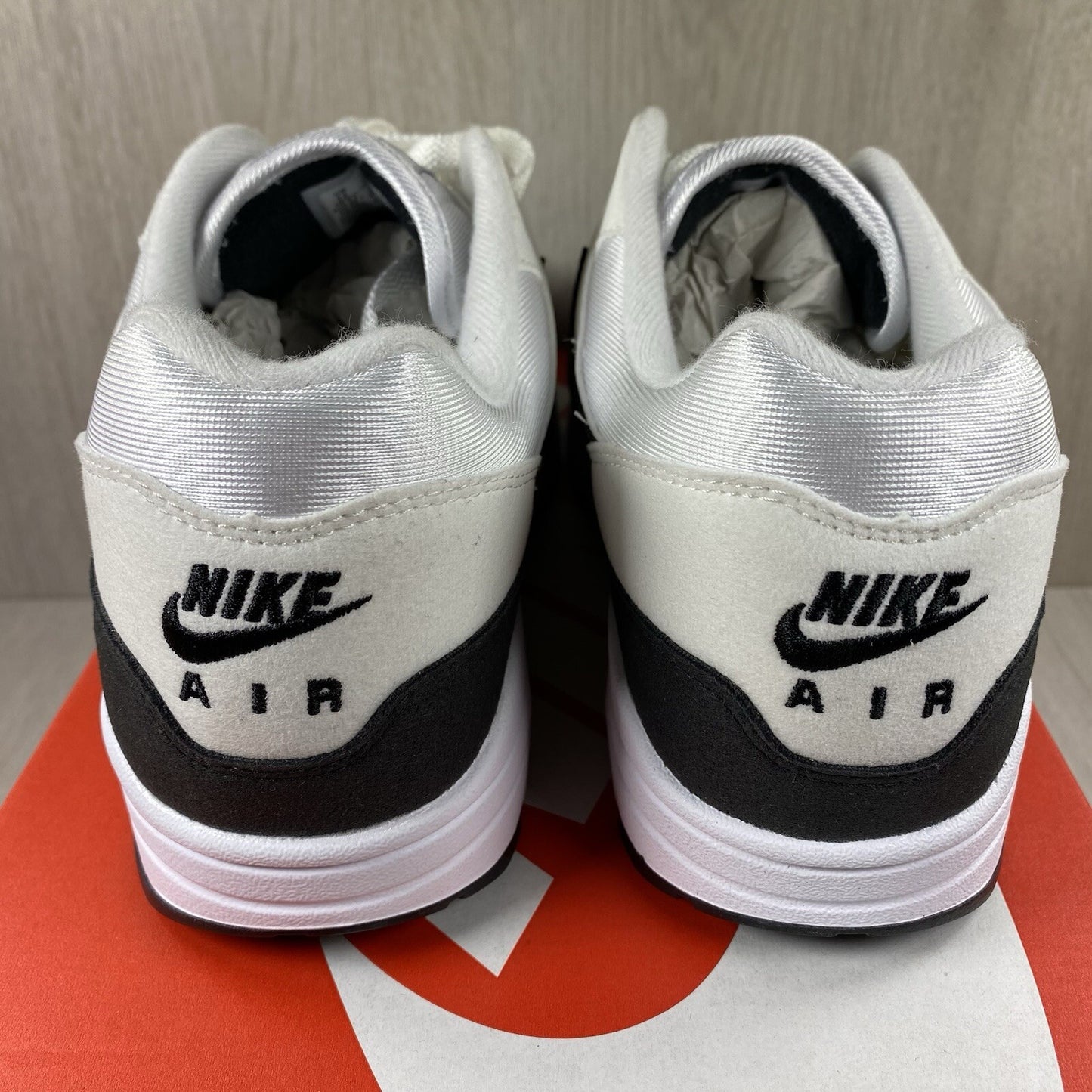 Nike Air Max 1 Trainers White Black Neutral Grey Size UK6 DZ2628-1023