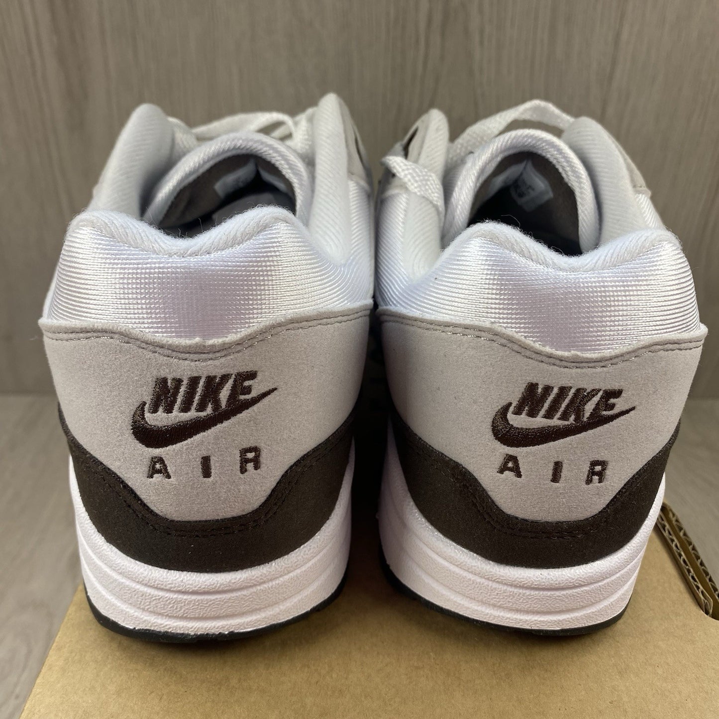 Nike Air Max 1 '87 Trainers Size UK6.5 Baroque Brown White DZ2628-0045