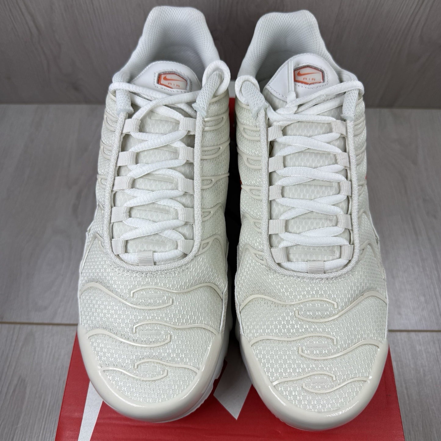 Nike Air Max Plus TN Trainers Phantom Safety Orange Size UK6.5 DM0032-01910