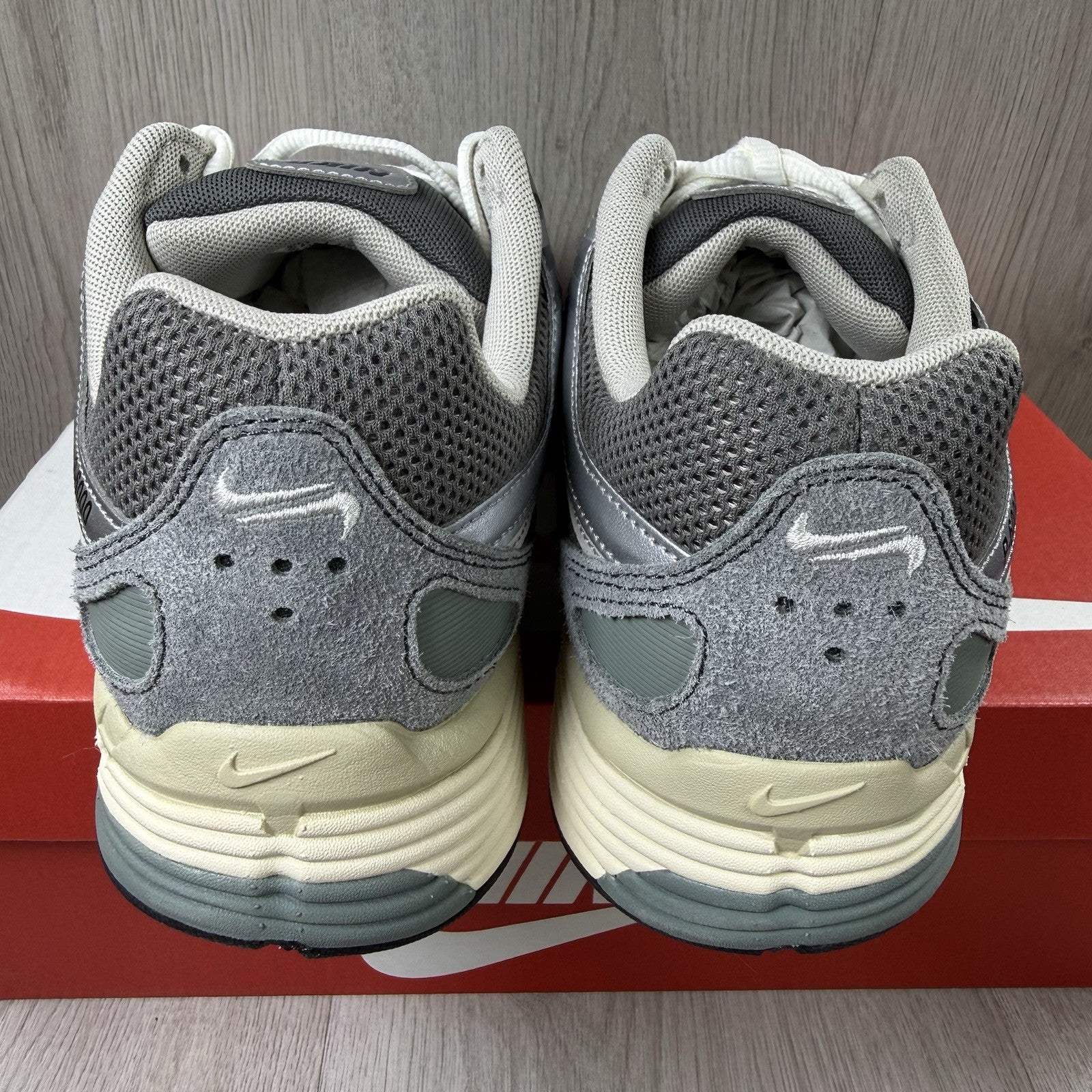 Nike P-6000 Trainers Flat Pewter Light Iron Ore Size UK8.5 FN7509-0292