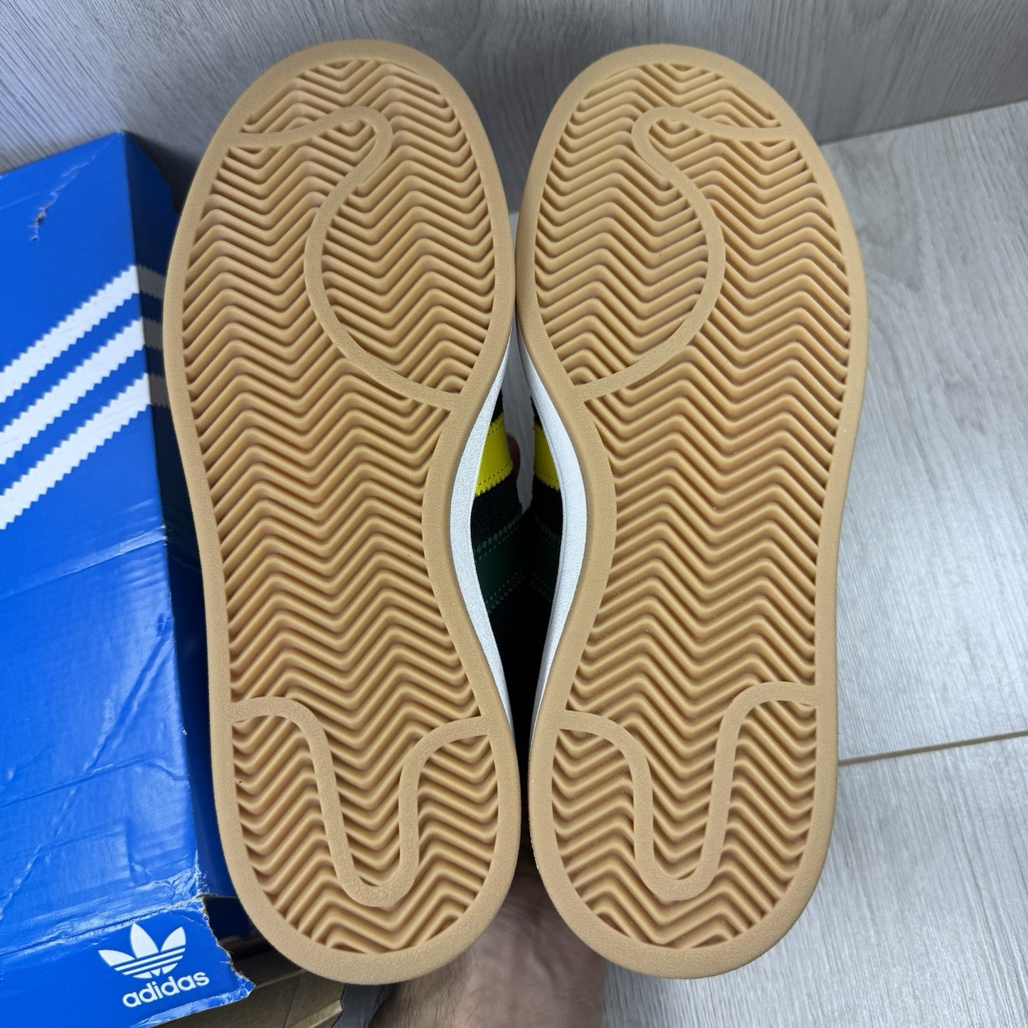 Adidas Campus 00’s Trainers Core Black Yellow Size UK7.5 1/3 II00355