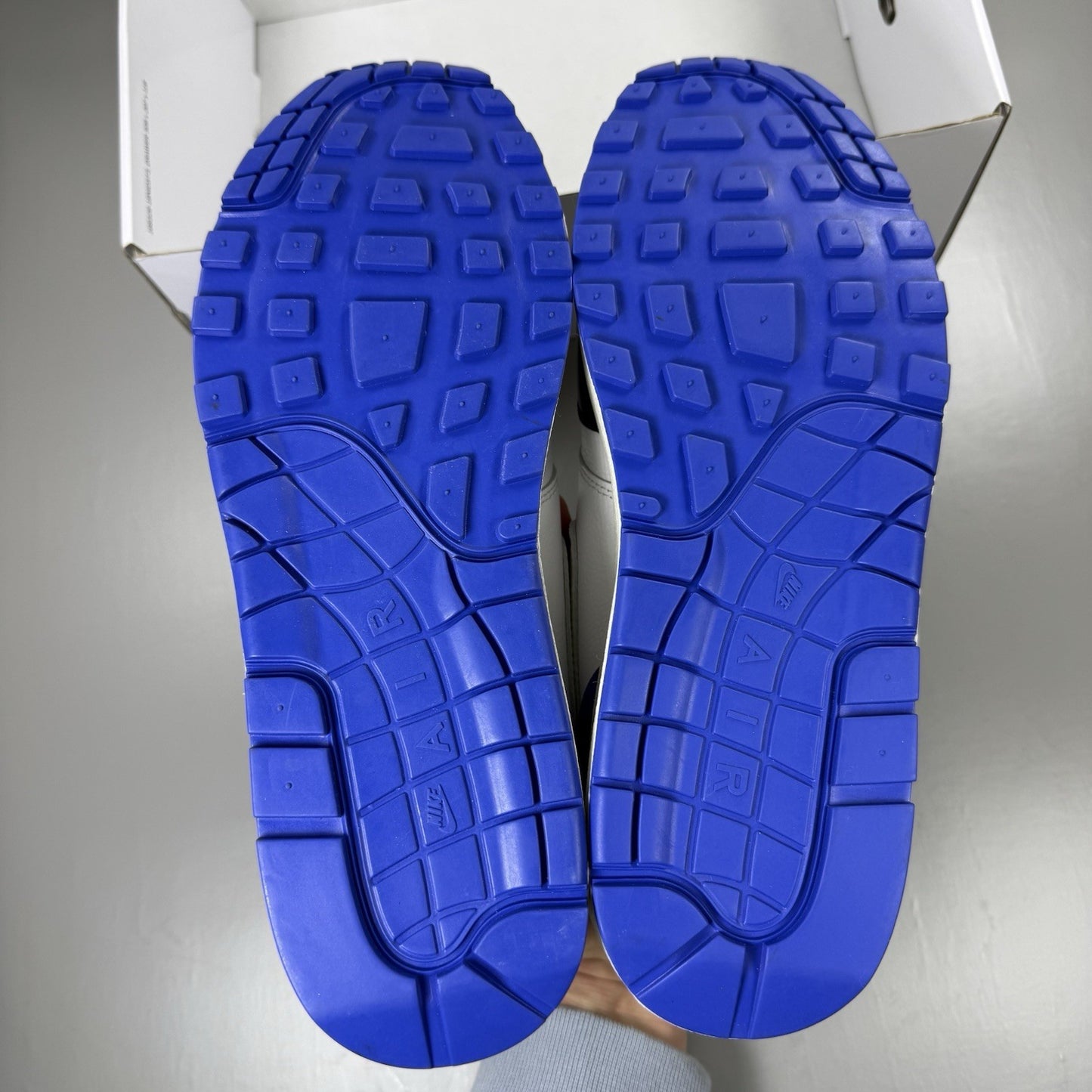 Nike Air Max 1 ID Trainers White Black Blue Size UK9 HQ3714-9003