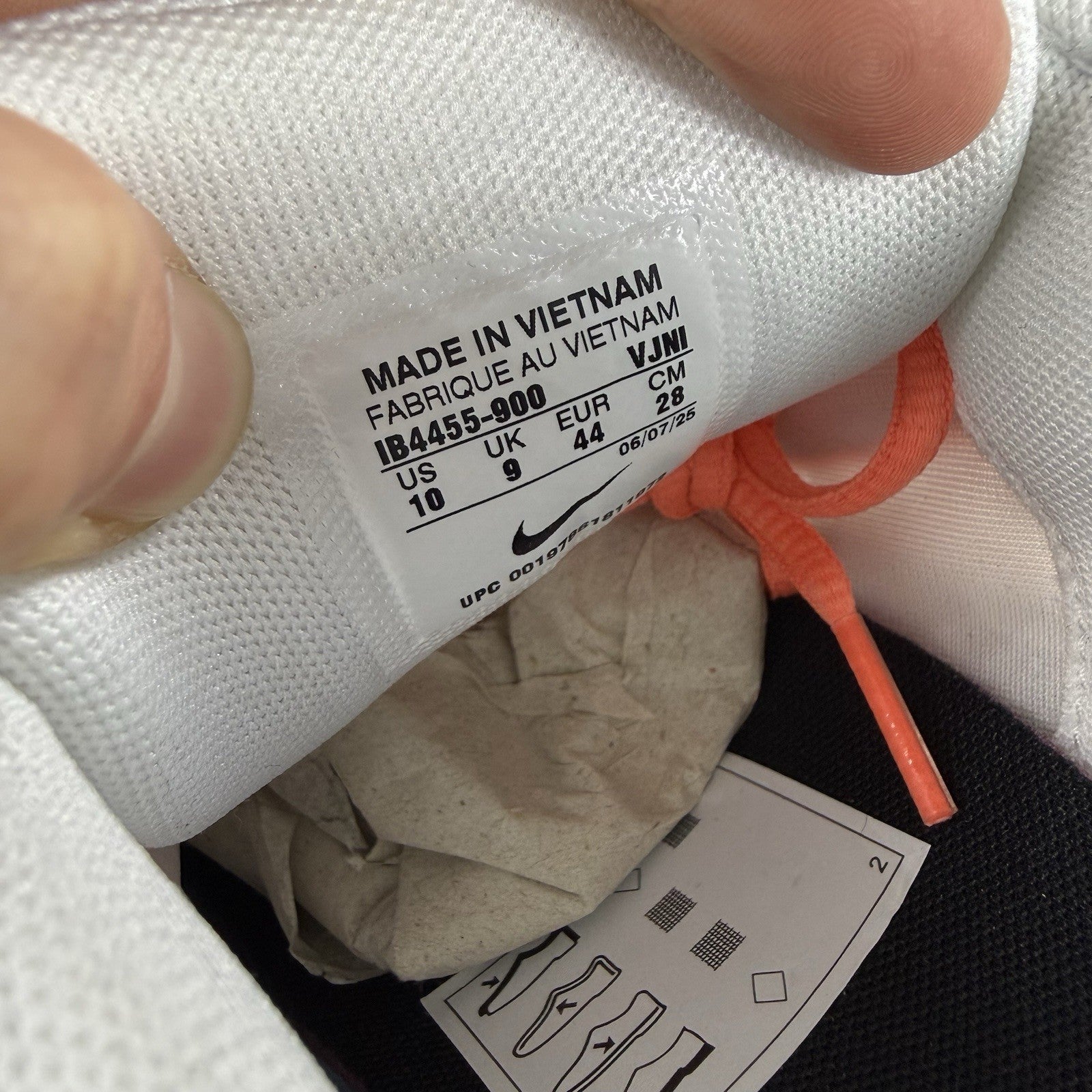 Nike P-6000 ID Trainers White Black Orange Gum Size UK9 IB4455-90010