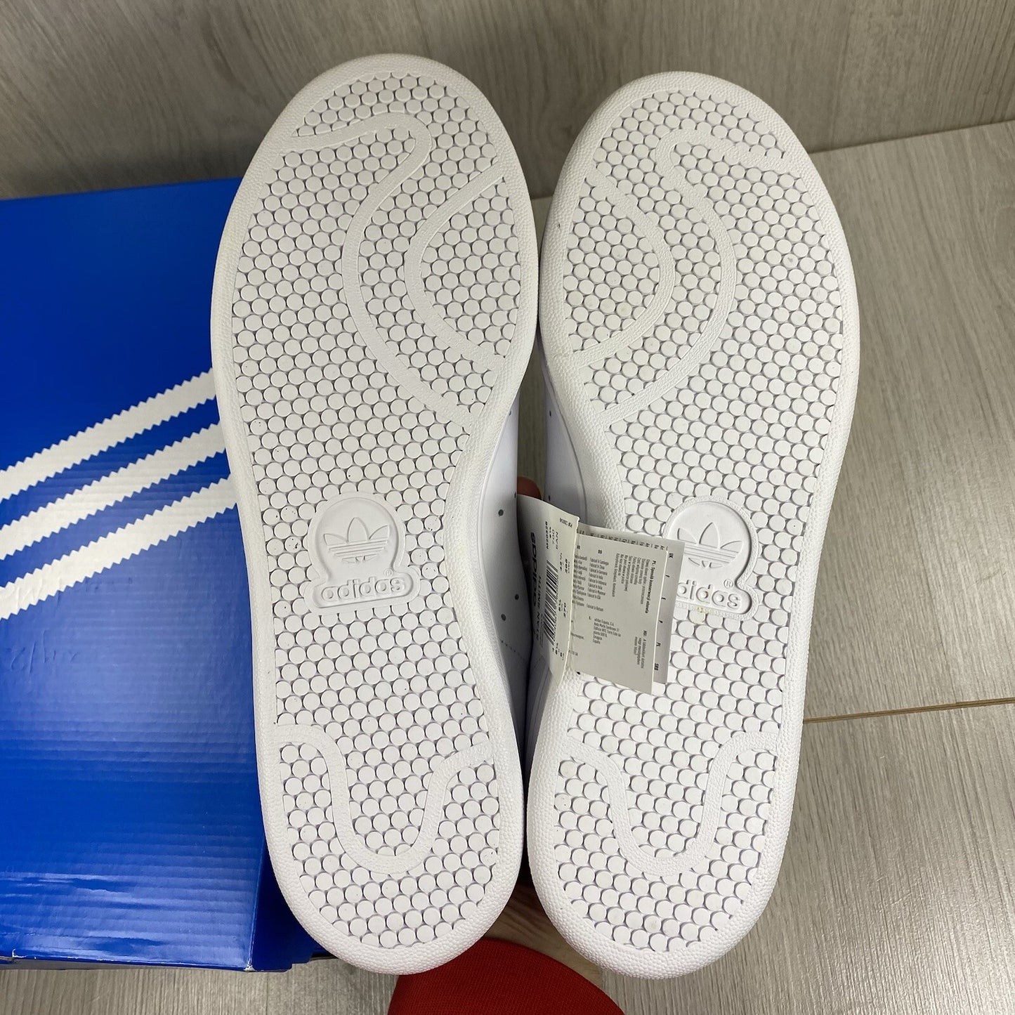 Adidas Stan Smith Trainers Core White New Navy Size UK8.5 M203255