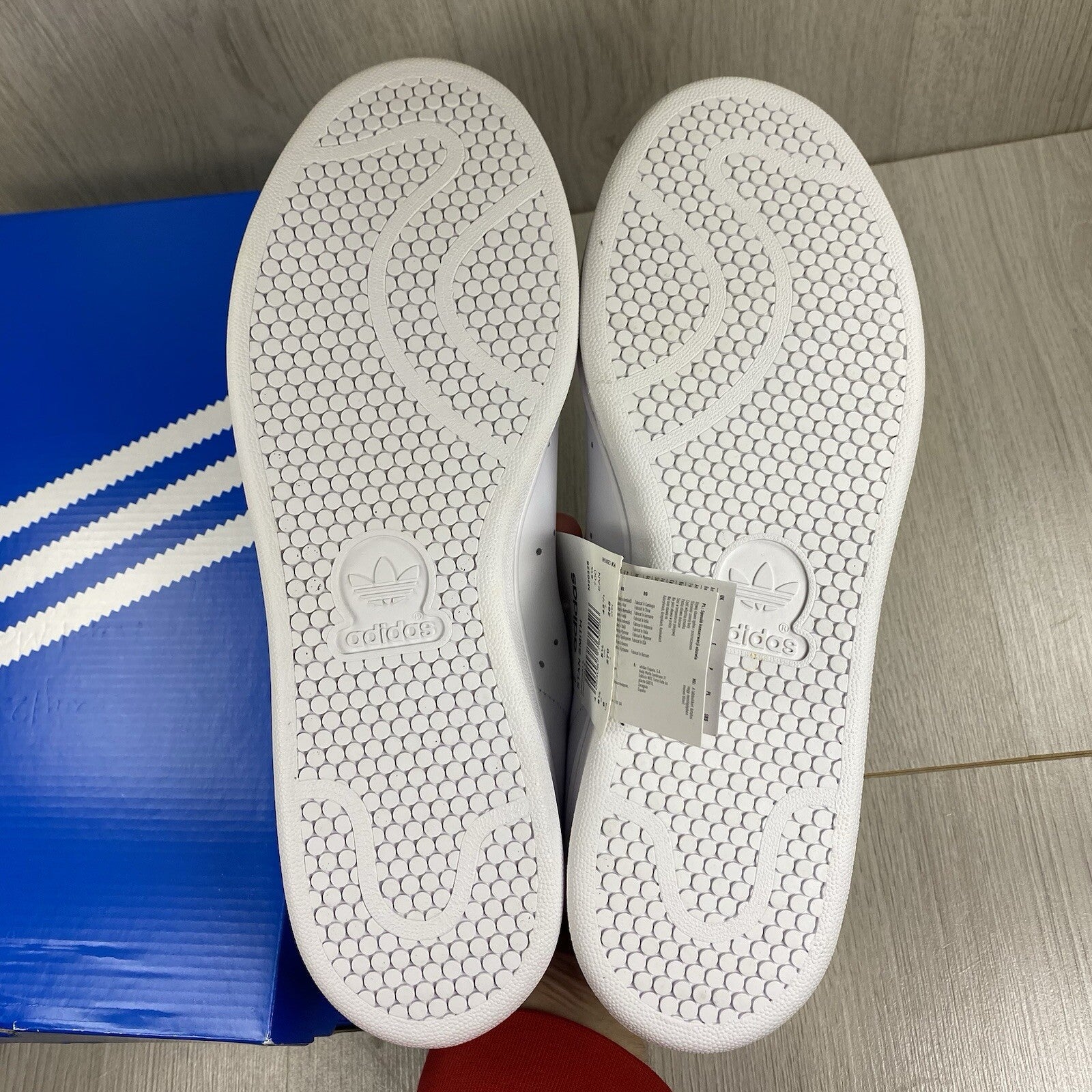 Adidas Stan Smith Trainers Core White New Navy Size UK8.5 M203255