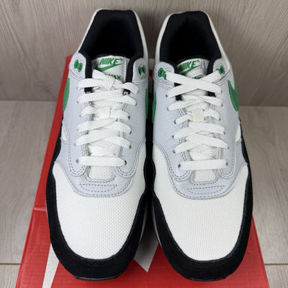 Nike Air Max 1 Trainers White Black Stadium Green Size UK8.5 FN6952-1002