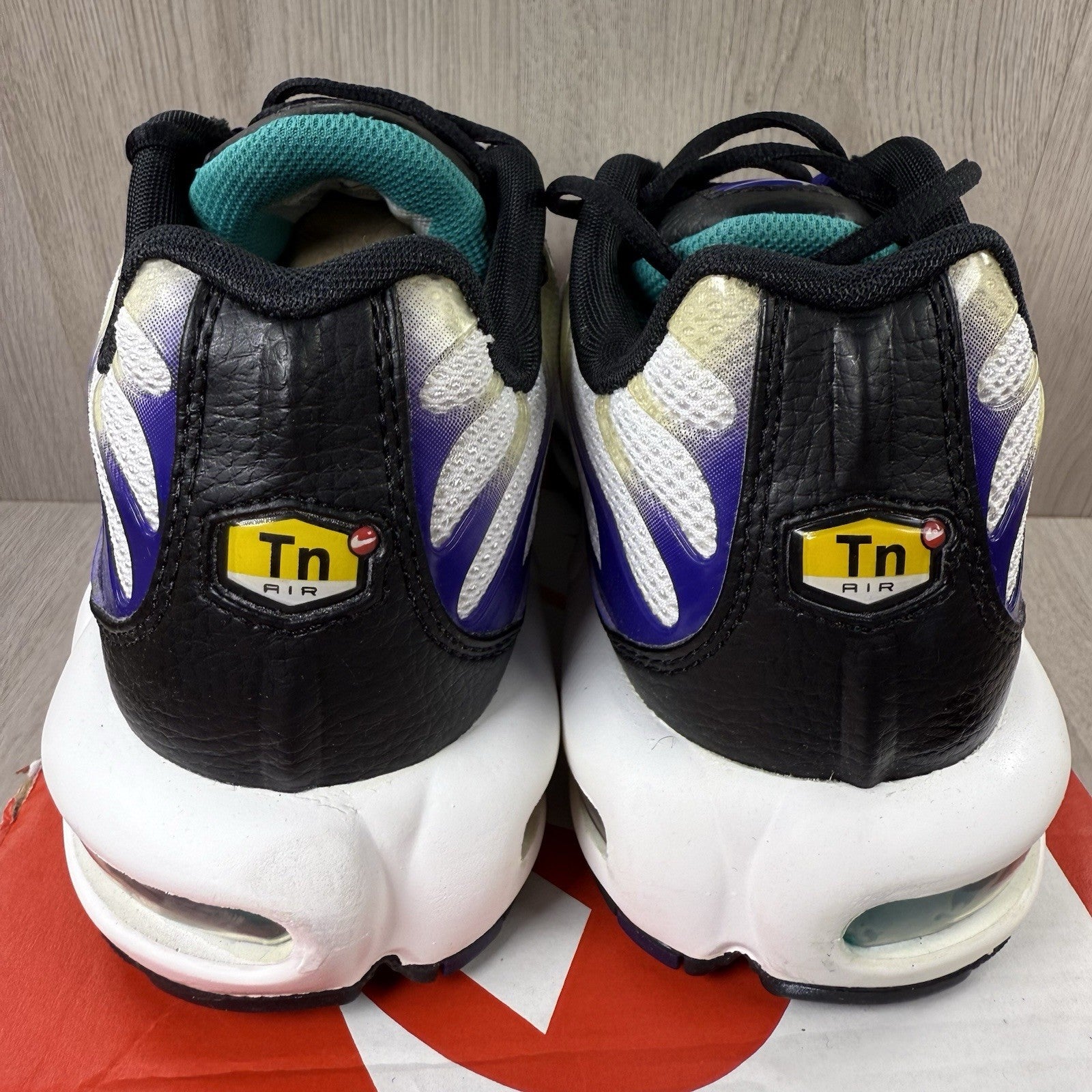 Nike TN Air Max Plus Trainers White Grape Ice Size UK7.5 DM0032-10011