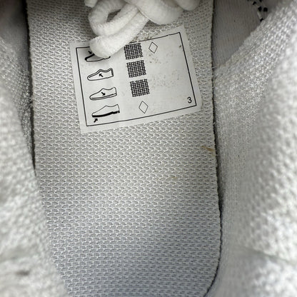 Nike Air Max Plus TN Trainers Fire White Red Size UK5 FD9768-1005