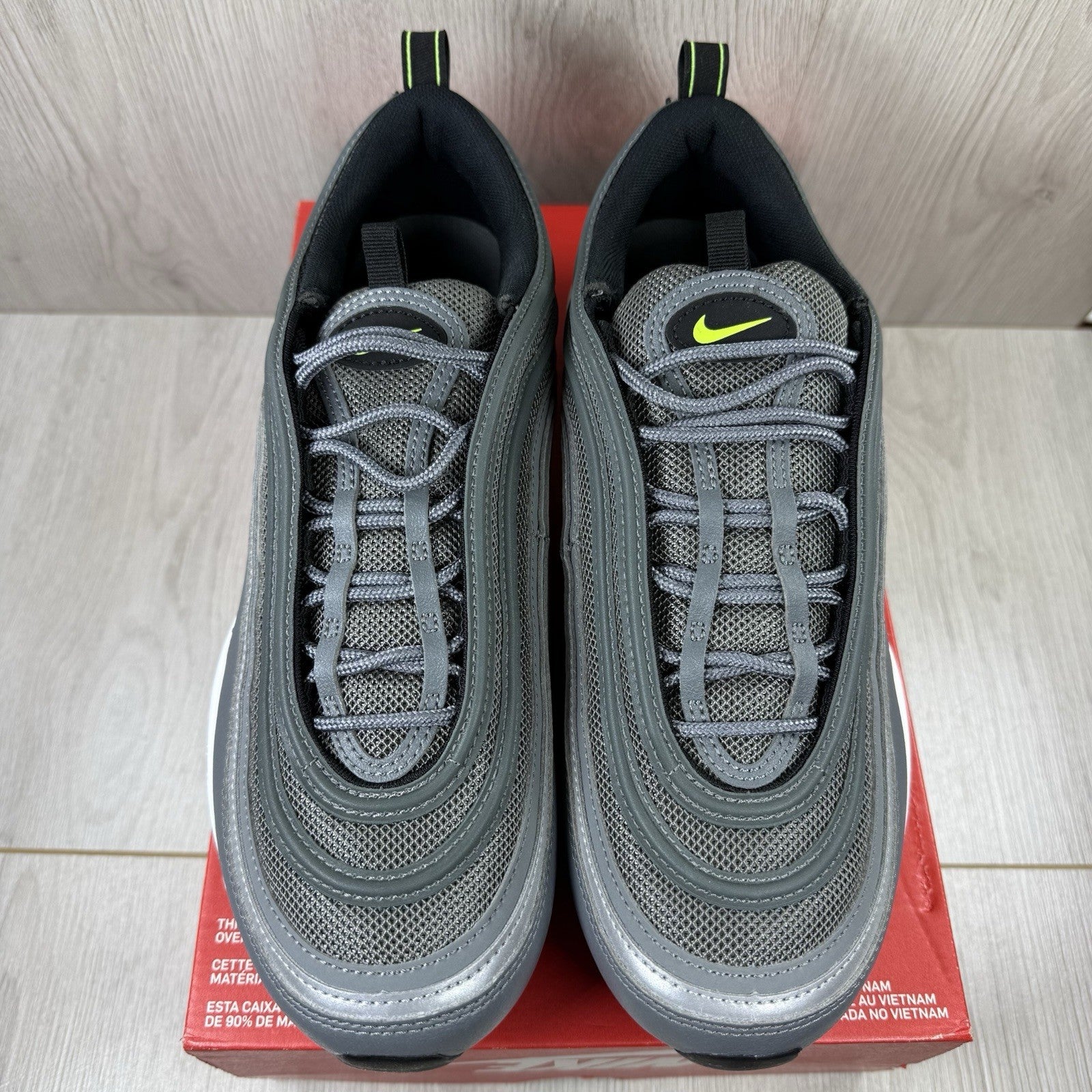 Nike Air Max 97 Trainers Smoke Grey Volt White Size UK9.5 DJ6885-00110