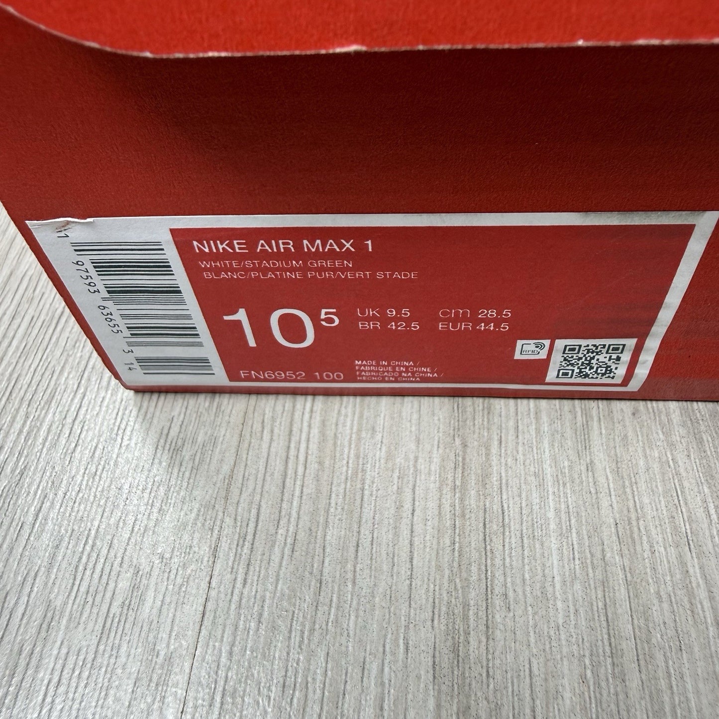Nike Air Max 1 Trainers White Black Stadium Green Size UK9.5 FN6952-1004