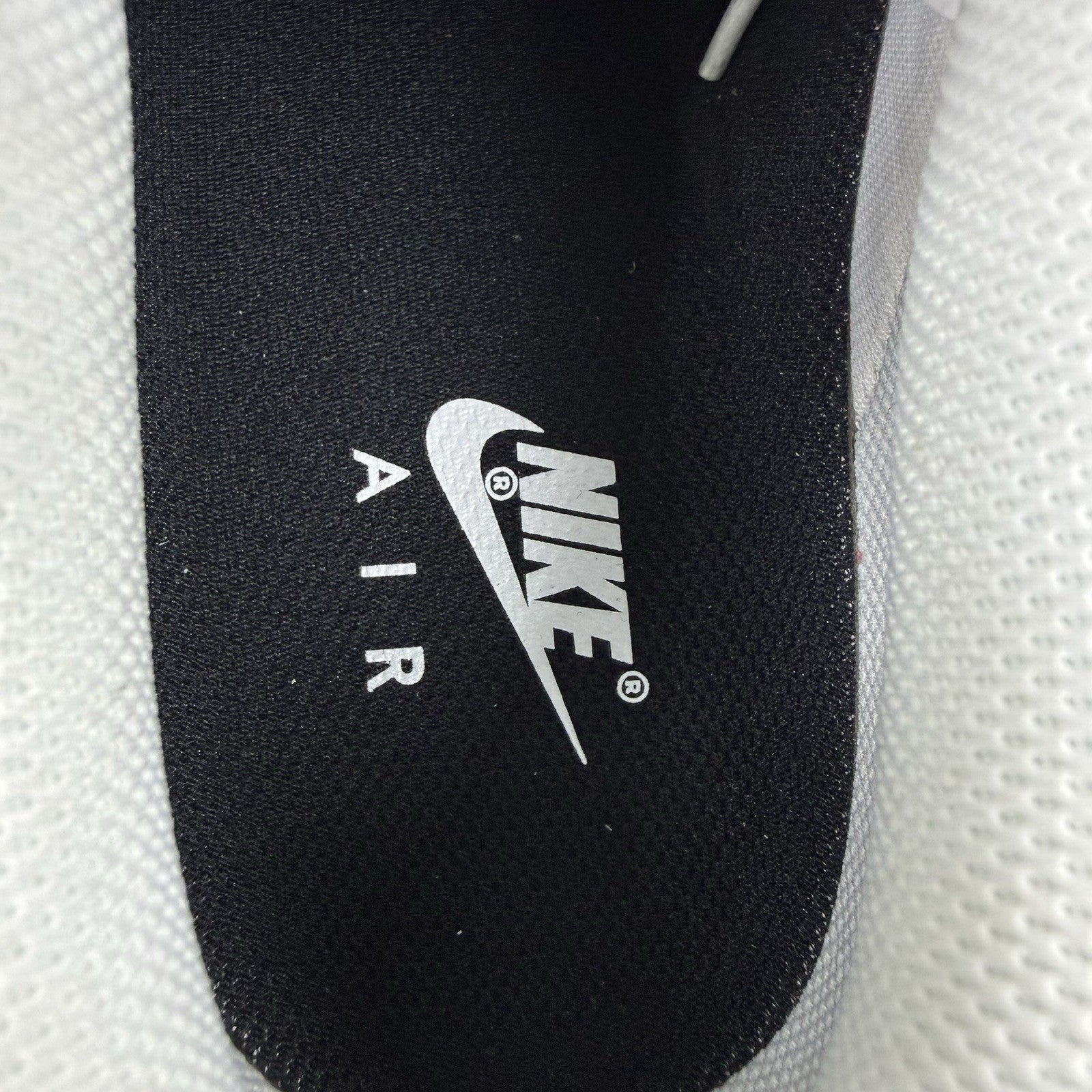 Nike Air Force 1 Low Trainers White Red Size UK10.5 DN4162-99111