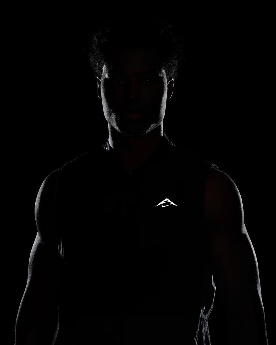 Nike Trail Aireez Running Vest Size Small Gilet Black Anthracite FN4004-0106