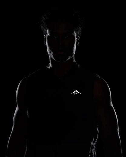 Nike Trail Aireez Running Vest Size Small Gilet Black Anthracite FN4004-0106