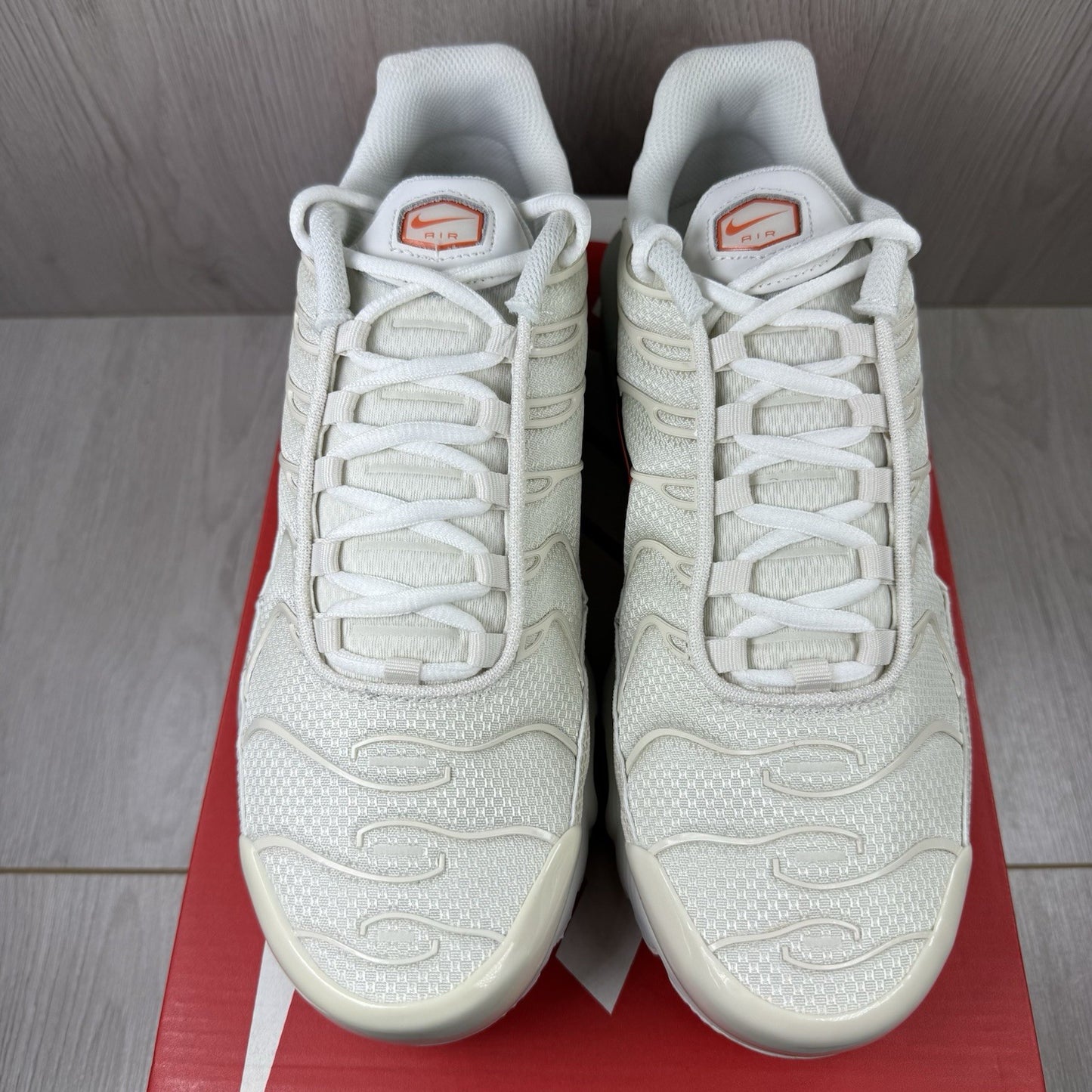 Nike Air Max Plus TN Trainers Phantom Safety Orange Size UK8 DM0032-0192