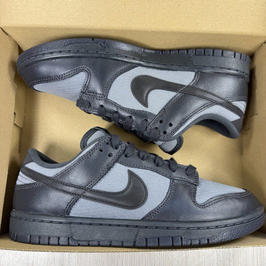 Nike Dunk Low Retro SE Trainers Off Noir Smoke Grey Size UK7.5 FZ3052-0010