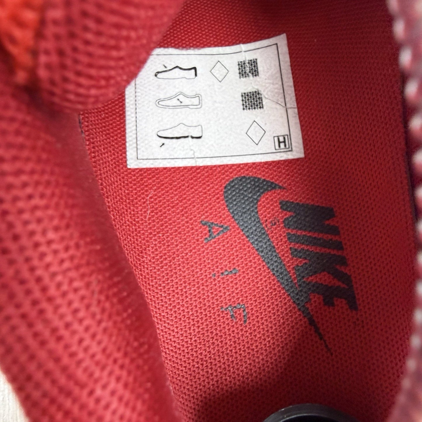 Nike Air Max 90 Ice Trainers Gym Red Size UK8 EU42.5 631748-6004