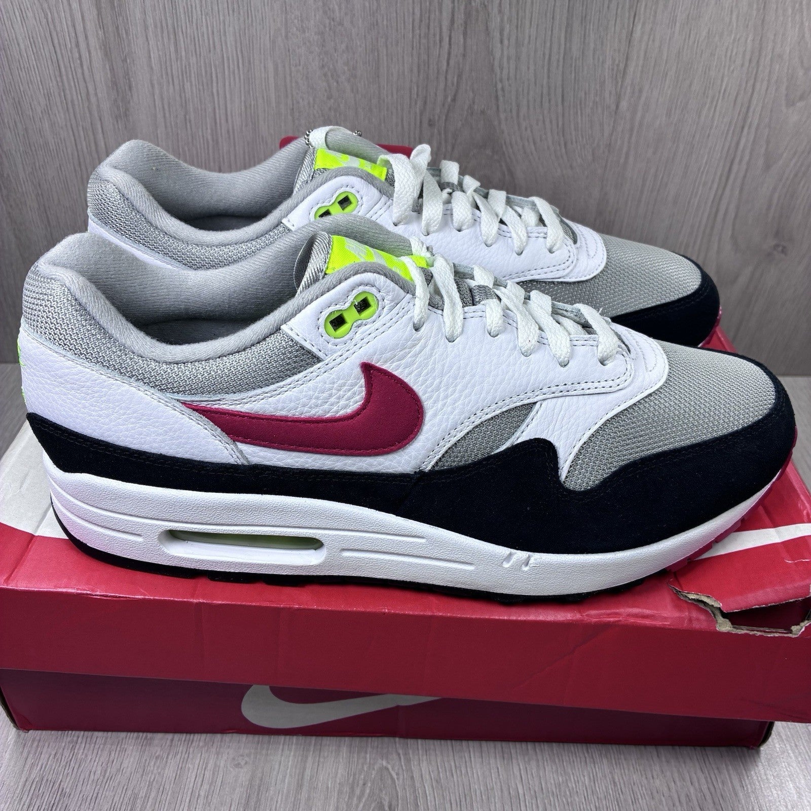 Nike Air Max 1 Trainers Chili Volt White Size UK9.5 HF0105-10010