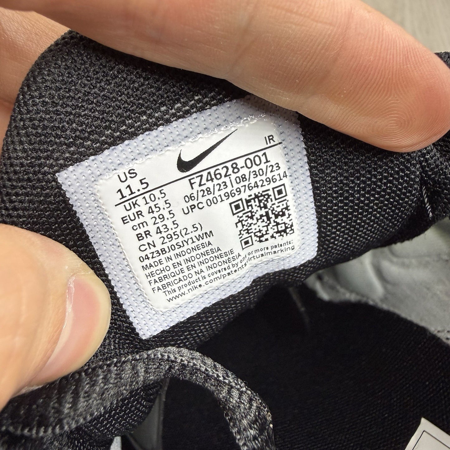 Nike Air Max Plus TN Trainers Racer Blue Volt Size UK10.5 FZ4628-0016