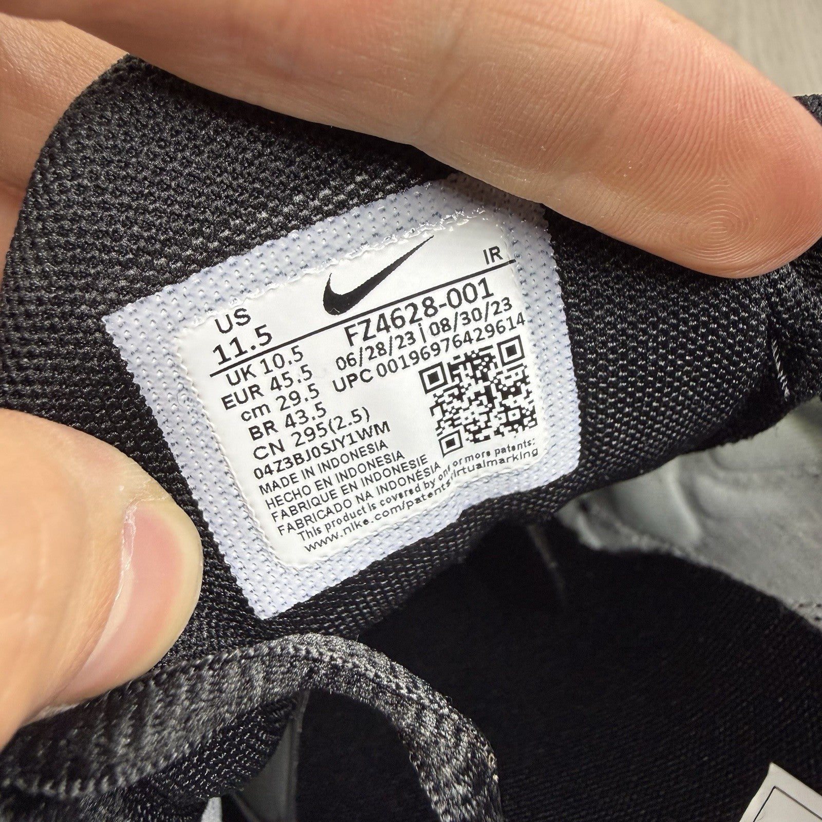 Nike Air Max Plus TN Trainers Racer Blue Volt Size UK10.5 FZ4628-0016