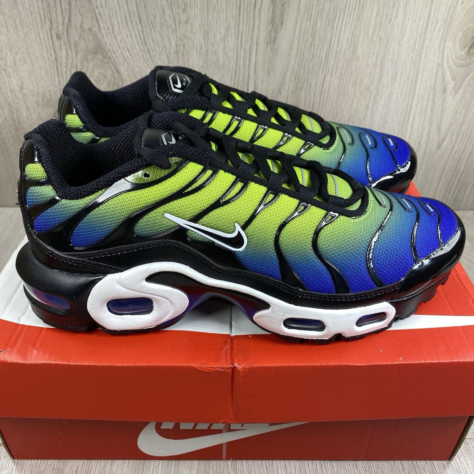 Nike TN Air Max Plus Trainers Racer Blue Volt Size UK5 HF0093-4001