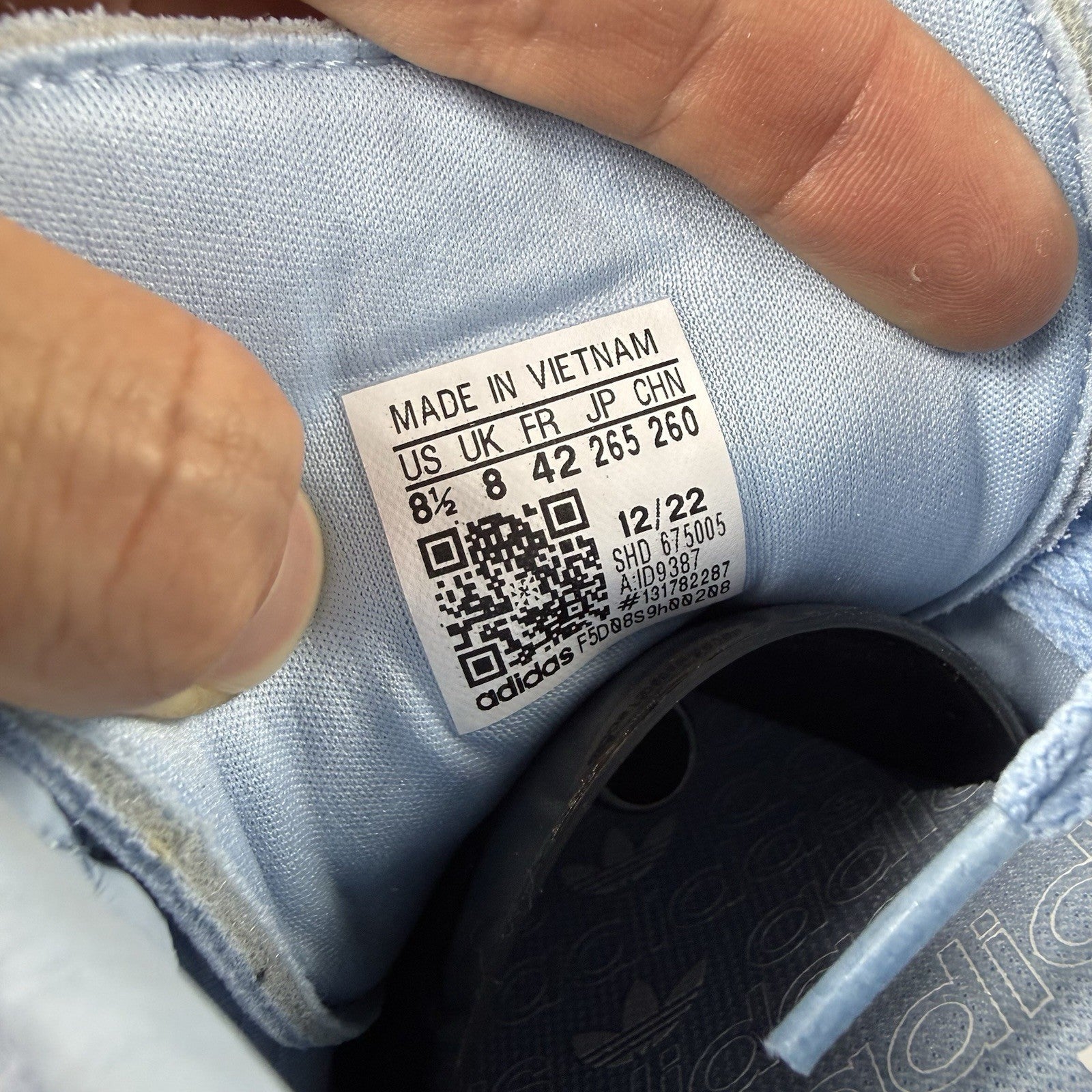 Adidas Jeans Trainers Clear Sky Collegiate Navy Size UK8 EU42 ID938715