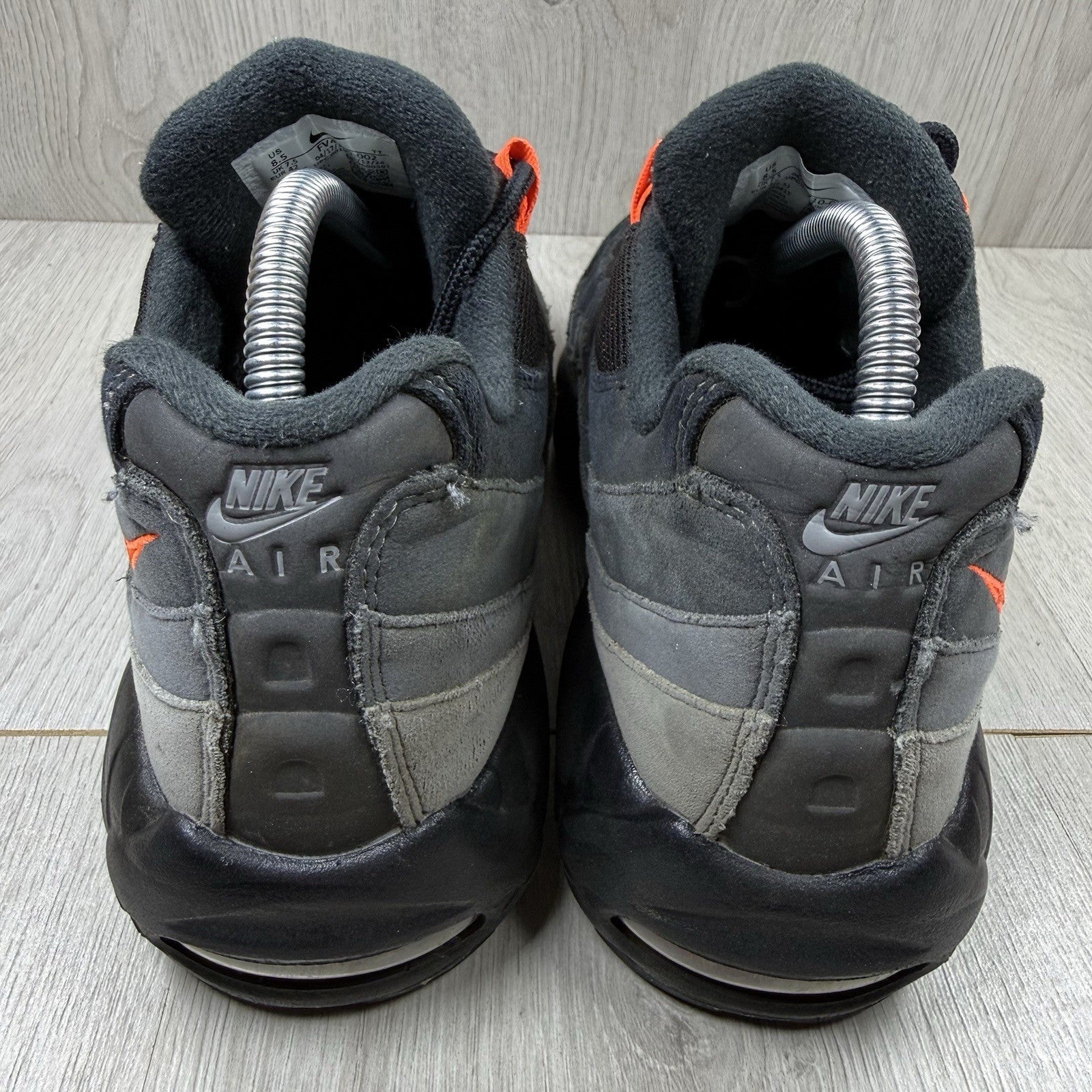 Nike Air Max 95 Trainers Black Hyper Crimson Size UK7.5 FV4710 0029