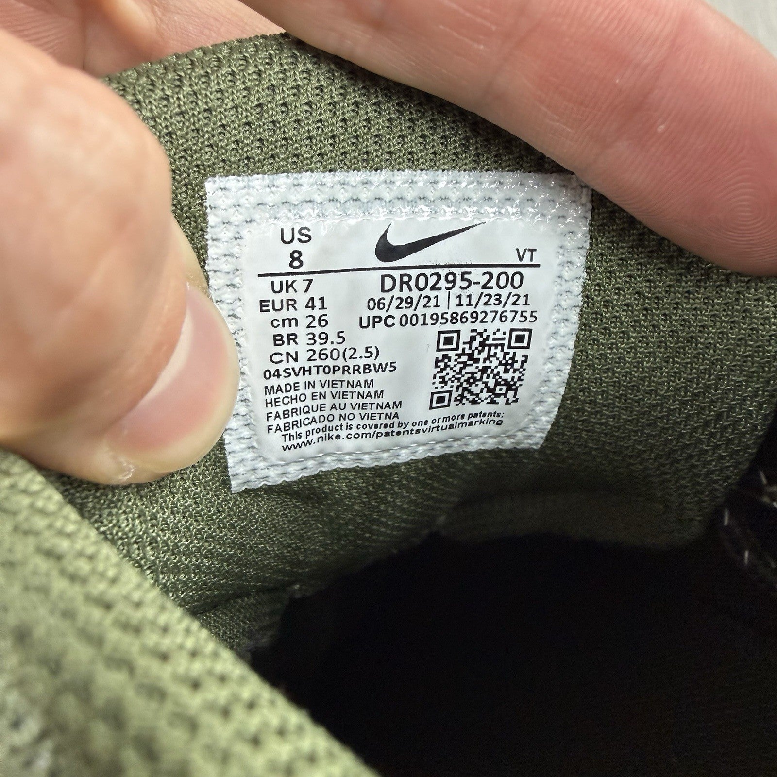 Nike Air Max 95 Ultra Trainers Medium Olive Black Size UK7 DR0295 20013