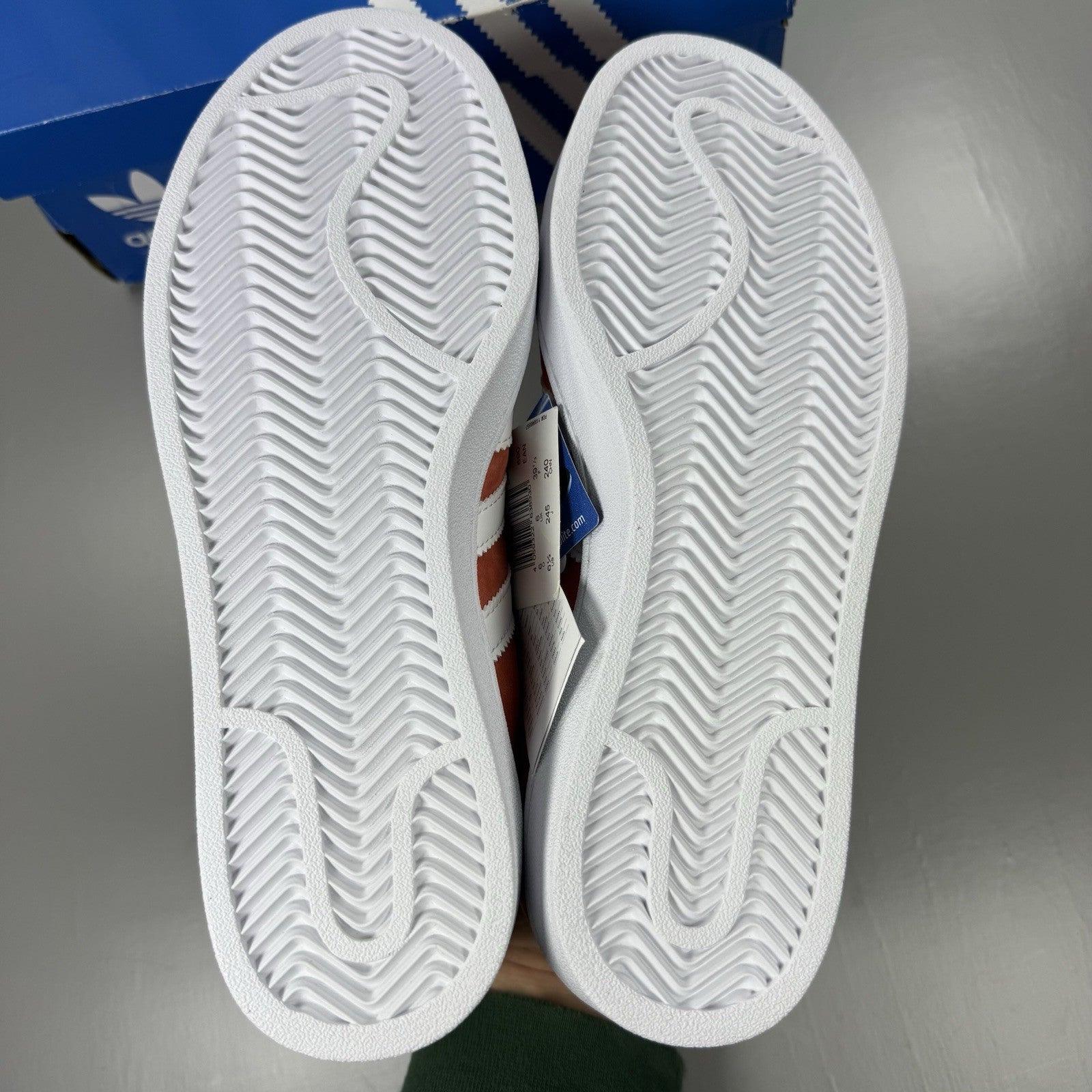 Adidas Campus Trainers Trace Scarlet White Size UK6 DB098411