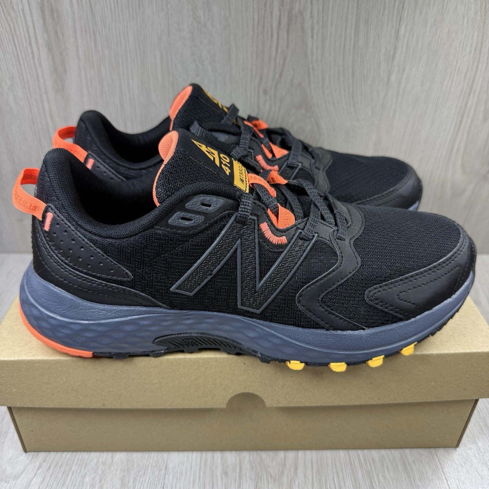 New Balance 410v7 Trainers Black Navy Orange Size UK8 MT410CK71