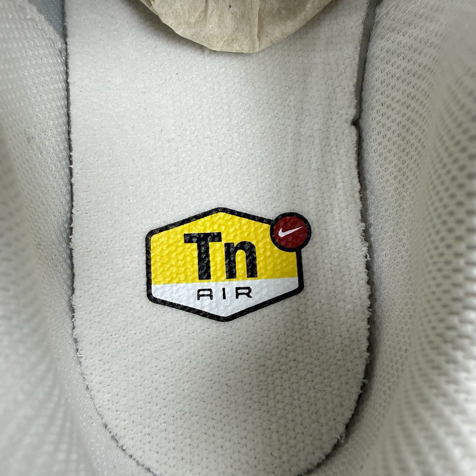 Nike Air Max Plus TN Trainers Phantom Safety Orange Size UK7.5 DM0032-0195