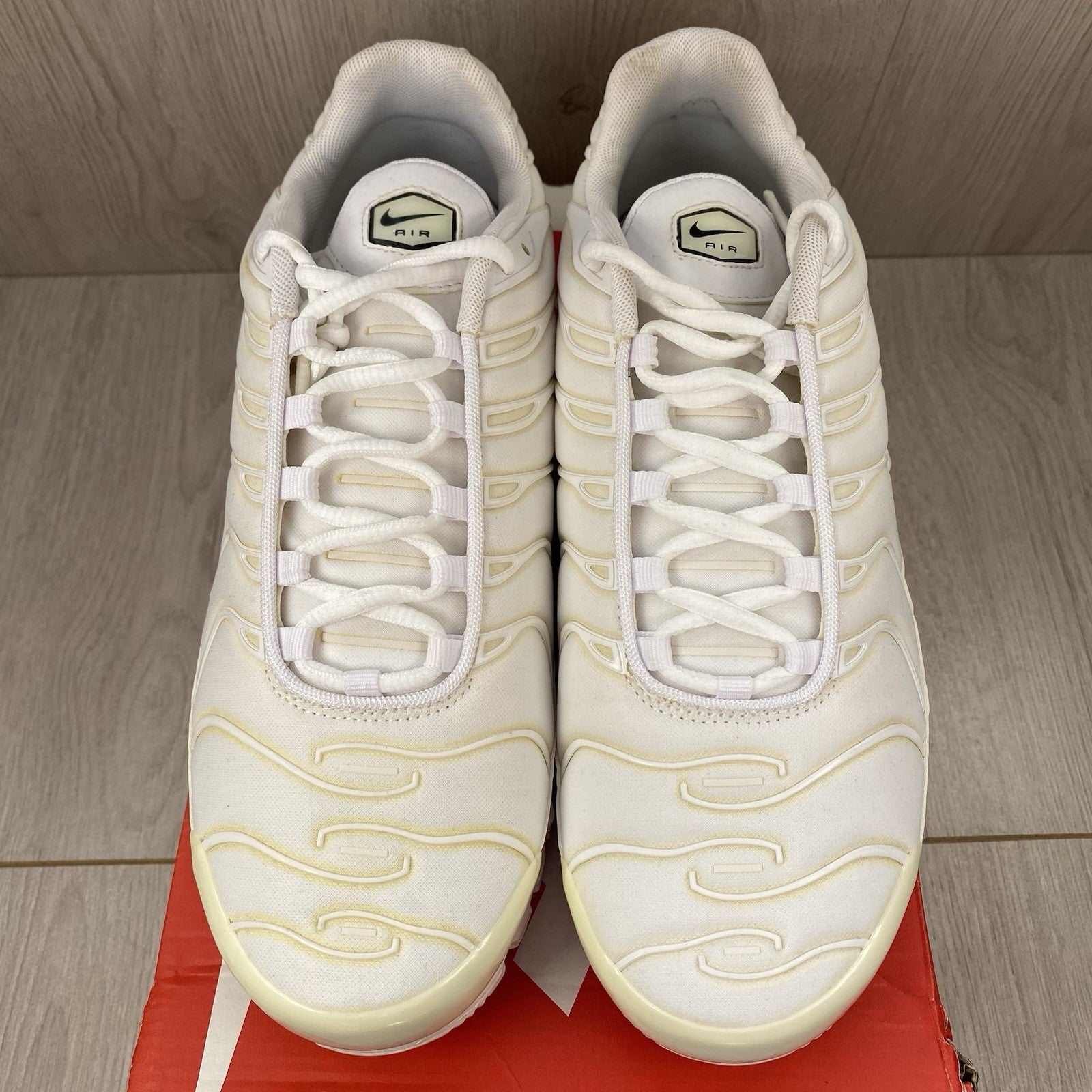 Nike Air Max Plus TN Trainers Size UK7.5 EU42 White Pure Platinum 605112-1102