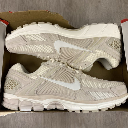 Nike Zoom Vomero 5 Light Orewood Brown Size UK14 HF1553-1000