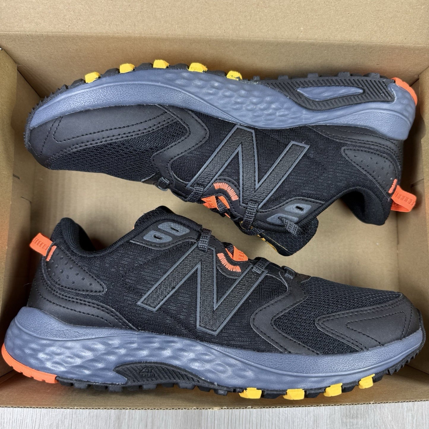 New Balance 410v7 Trainers Black Navy Orange Size UK8 MT410CK77