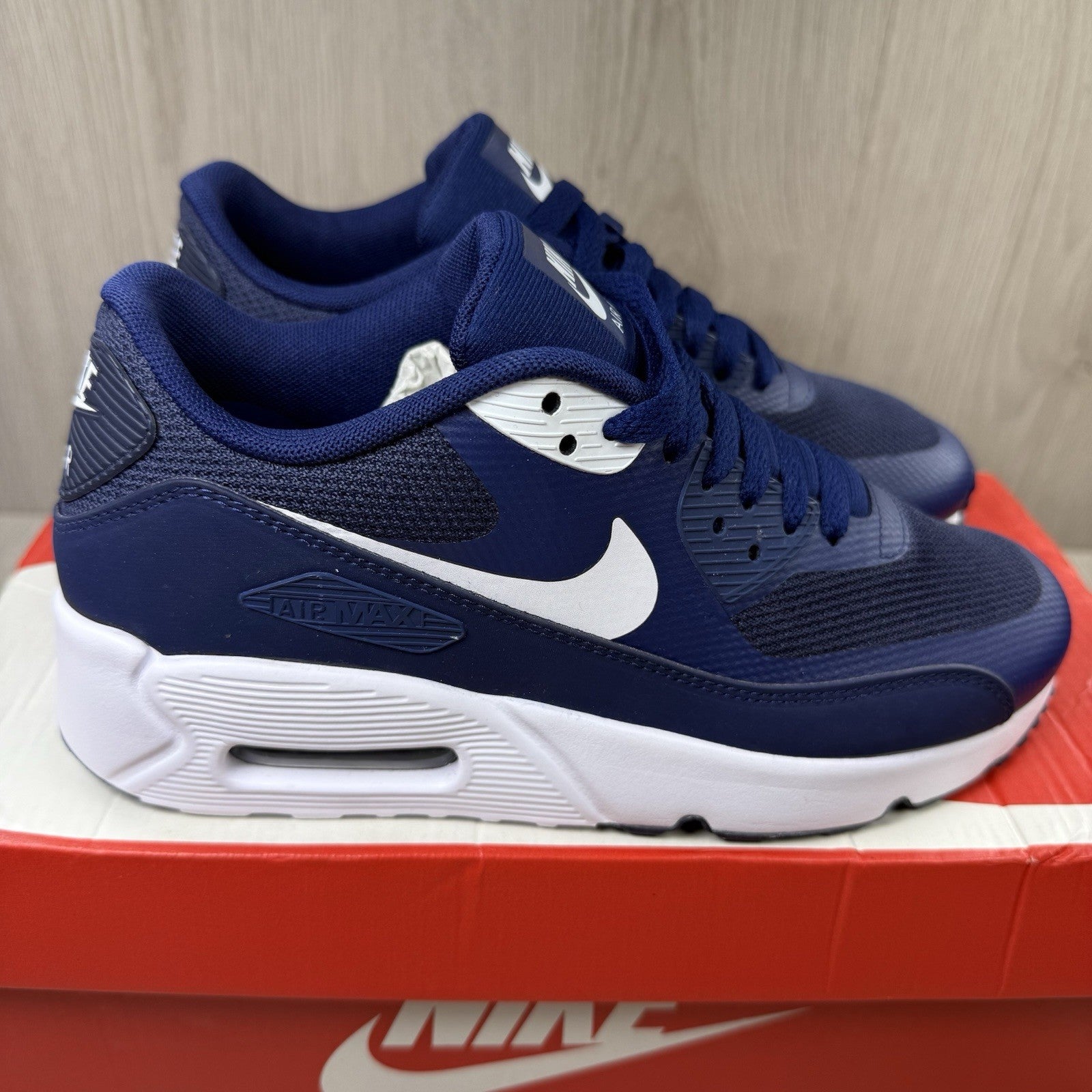 Nike Air Max 90 Ultra 2.0 Trainers Blue White Size UK4 869950-4001