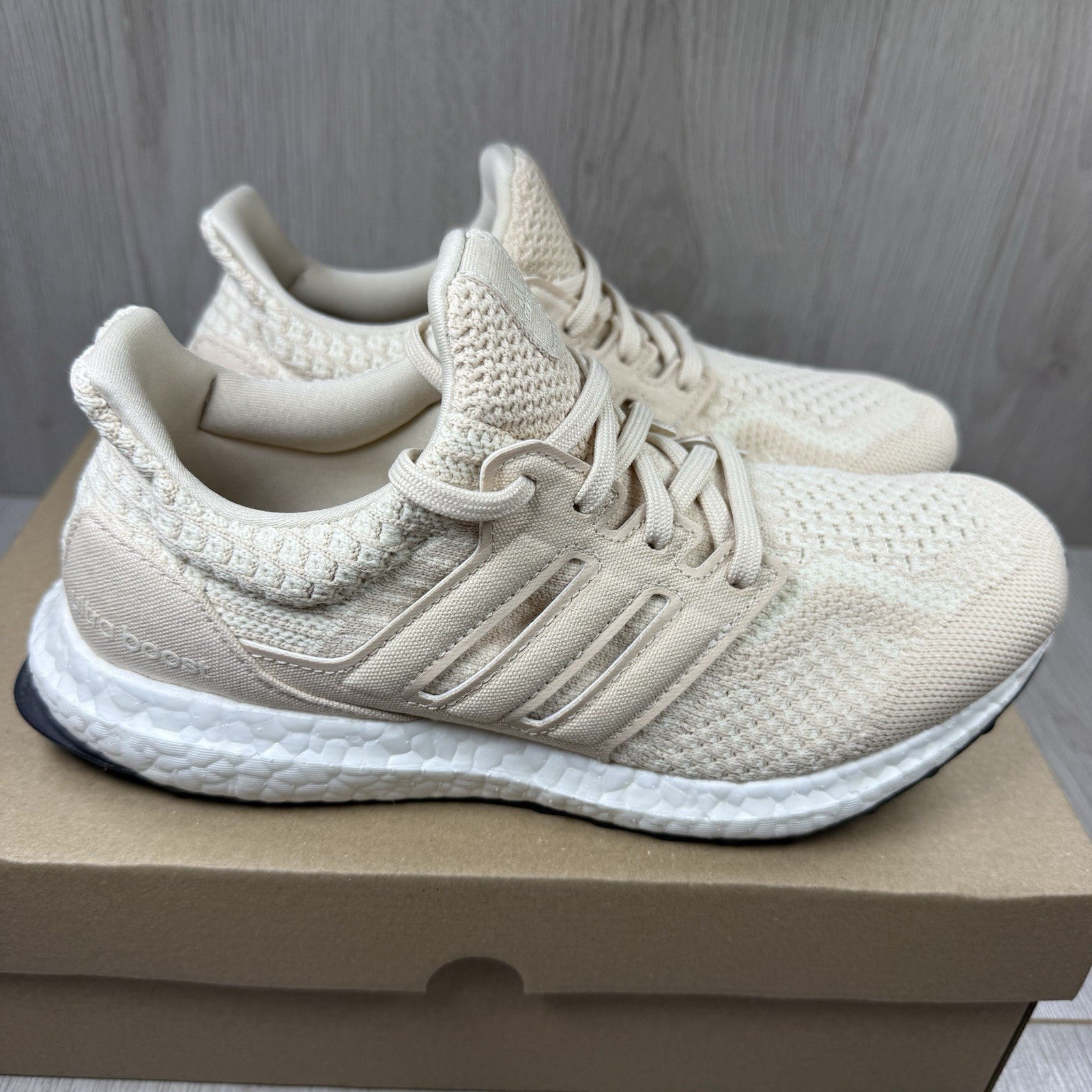 Adidas Ultra Boost 5.0 DNA Trainers Halo Ivory Size UK5.5 FZ18511