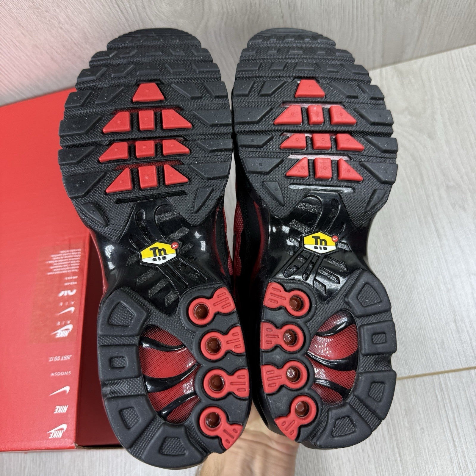 Nike Air Max Plus TN Trainers Bred Reflective Size UK4 DZ4507-6004