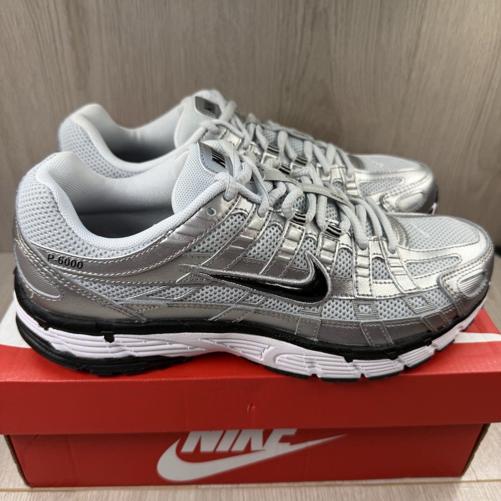 Nike P-6000 Trainers Metallic Silver Platinum Size UK6.5 FD9876-1011
