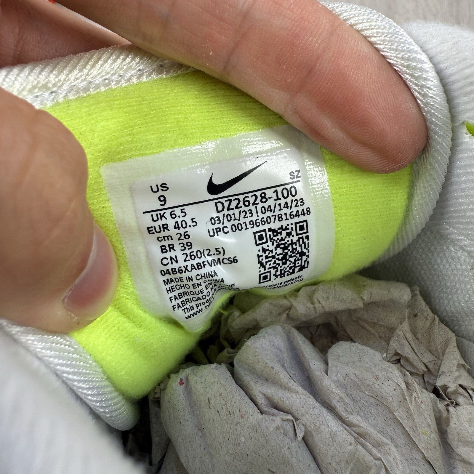 Nike Air Max 1 87 Trainers Volt Suede White Size UK6.5 DZ2628-10015