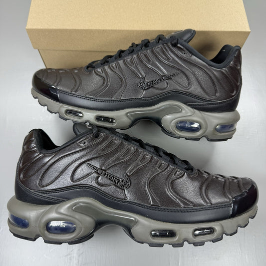 Nike Air Max Plus TN Premium Trainers Paris Black Size UK8.5 HJ4519-2000