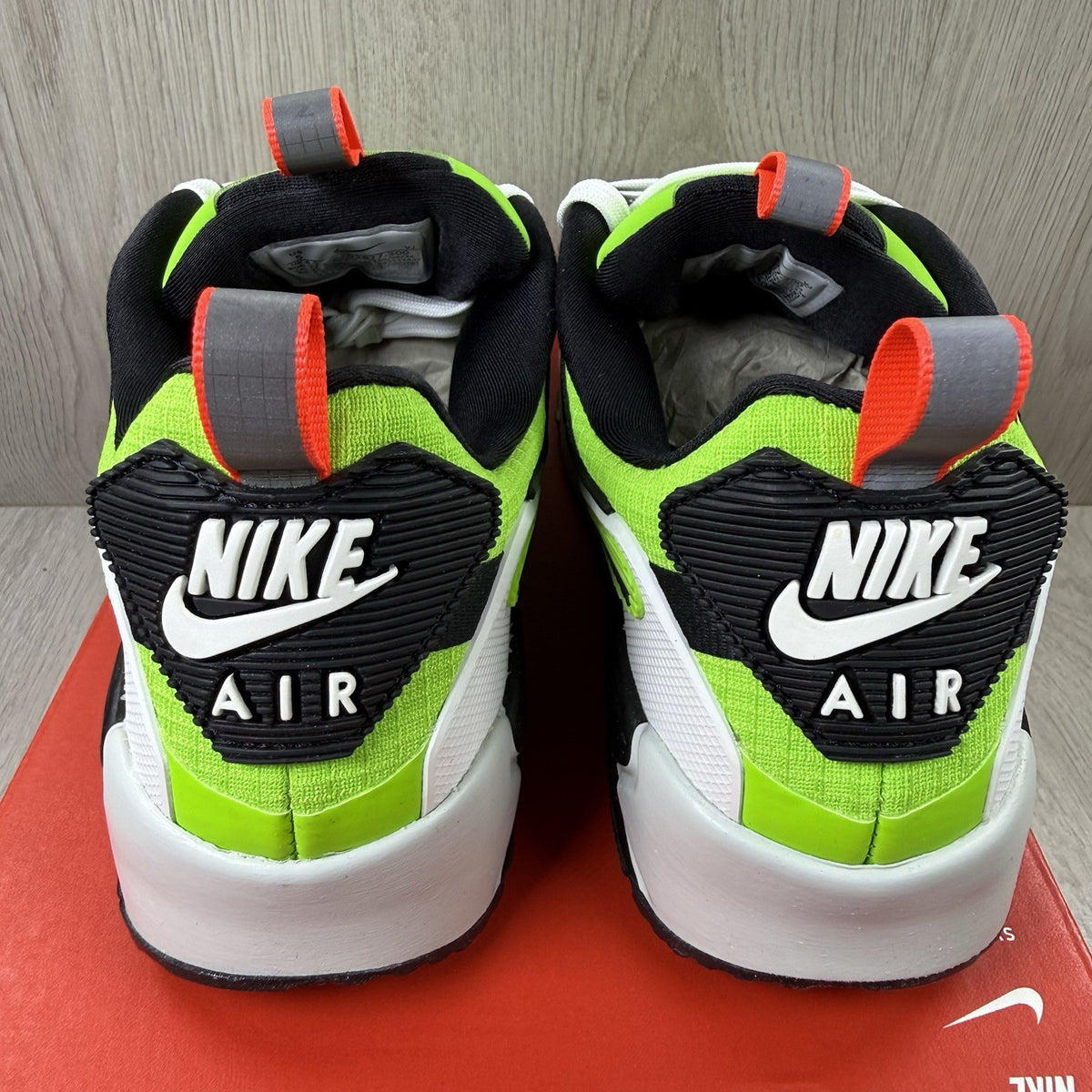 Nike Air Max 90 Drift Trainers Action Green Size UK5 FB2877 3003