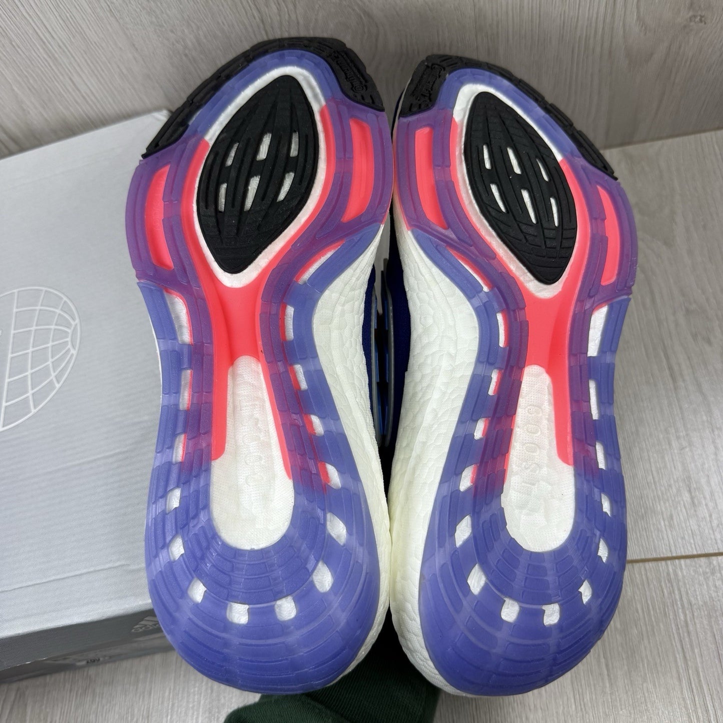 Adidas Ultra Boost 22 Trainers Legacy Indigo Turbo Size UK7.5 GX306115